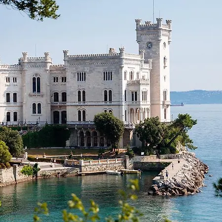 Rozina Vikendica Pliskovica