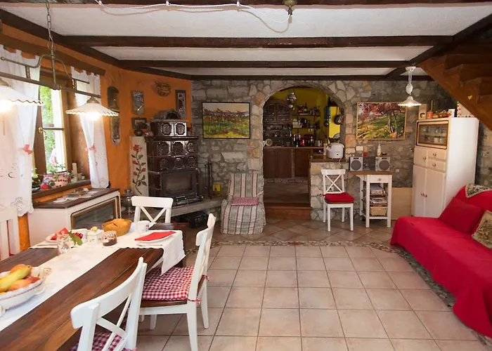 בית נופש Rozina *